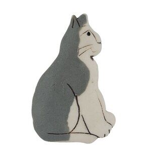 Vintage Artist Signed Jude Holdsworth Grey White Cat Porcelain Pin Brooch RARE